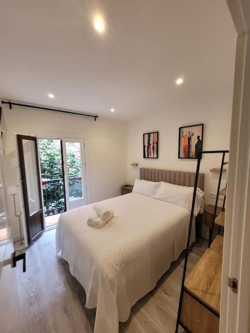 Piso Boutique A Un Minuto Del Casco Viejo Apartment Bilbao Ngoại thất bức ảnh
